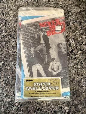 Vintage 1989 Unique 54" x 84" Paper Table Cover Cloth New Kids on the Block